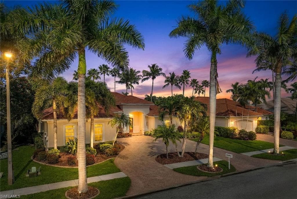 1817 Lagoon LN CAPE CORAL, FL 33914