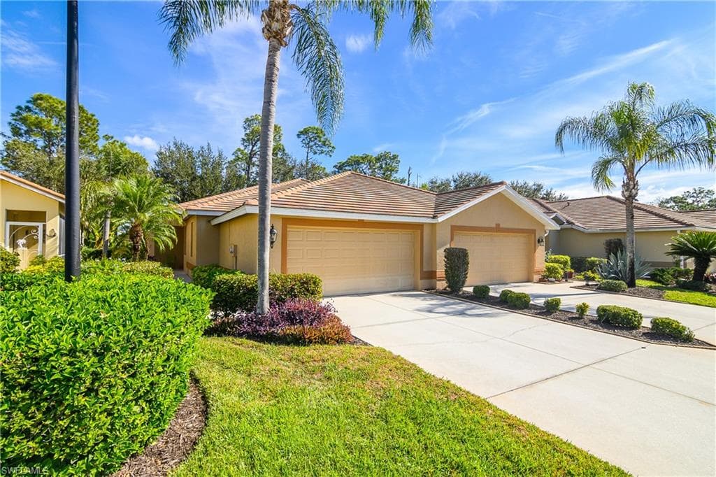 2263 Carnaby CT