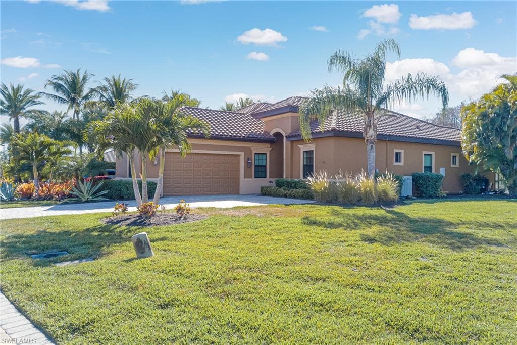 11064 Esteban DR FORT MYERS, FL 33912