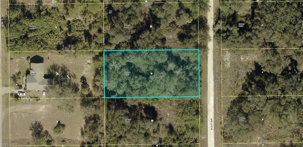 1817 Scott AVE LEHIGH ACRES, FL 33972