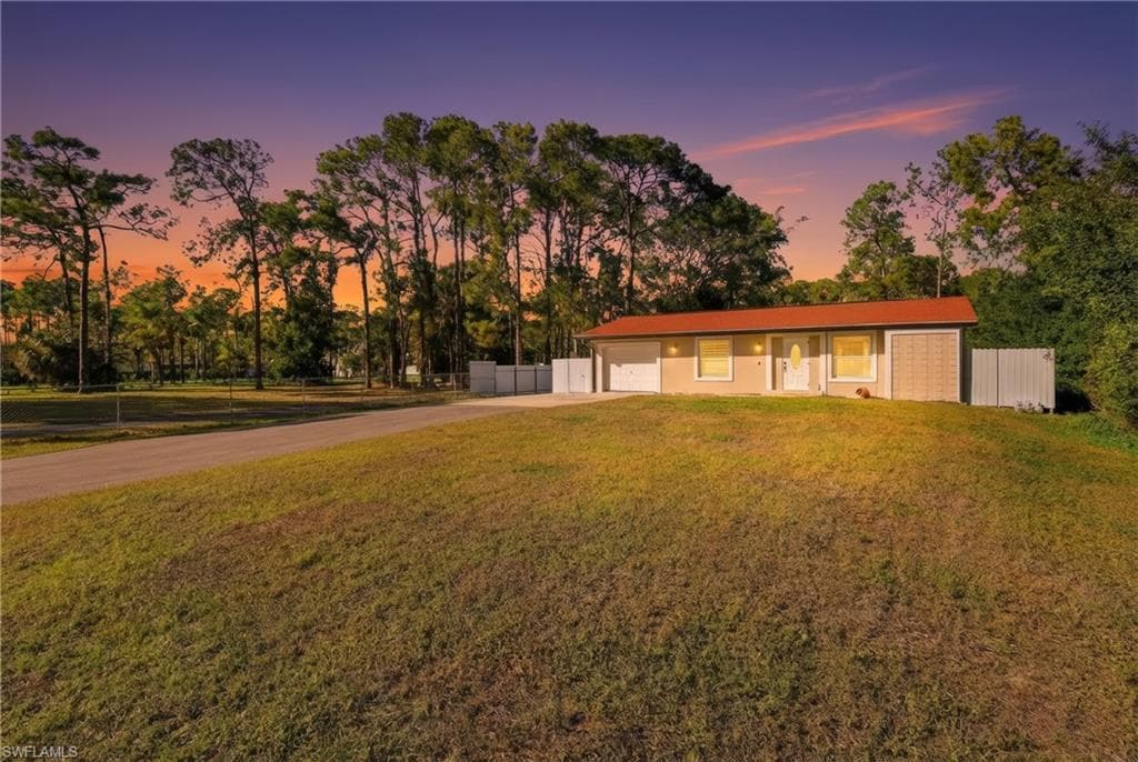 6005 Star Grass LN NAPLES, FL 34116