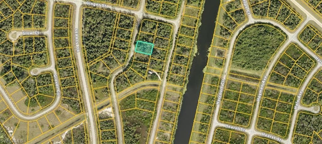 Grenard CIR NORTH PORT, FL 34288