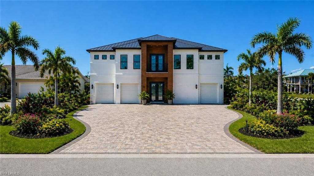 20810 Park PL ESTERO, FL 33928