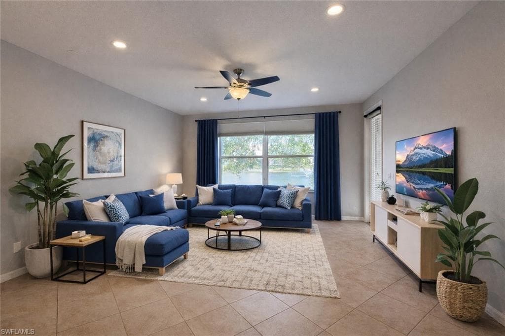 9762 Roundstone CIR FORT MYERS, FL 33967