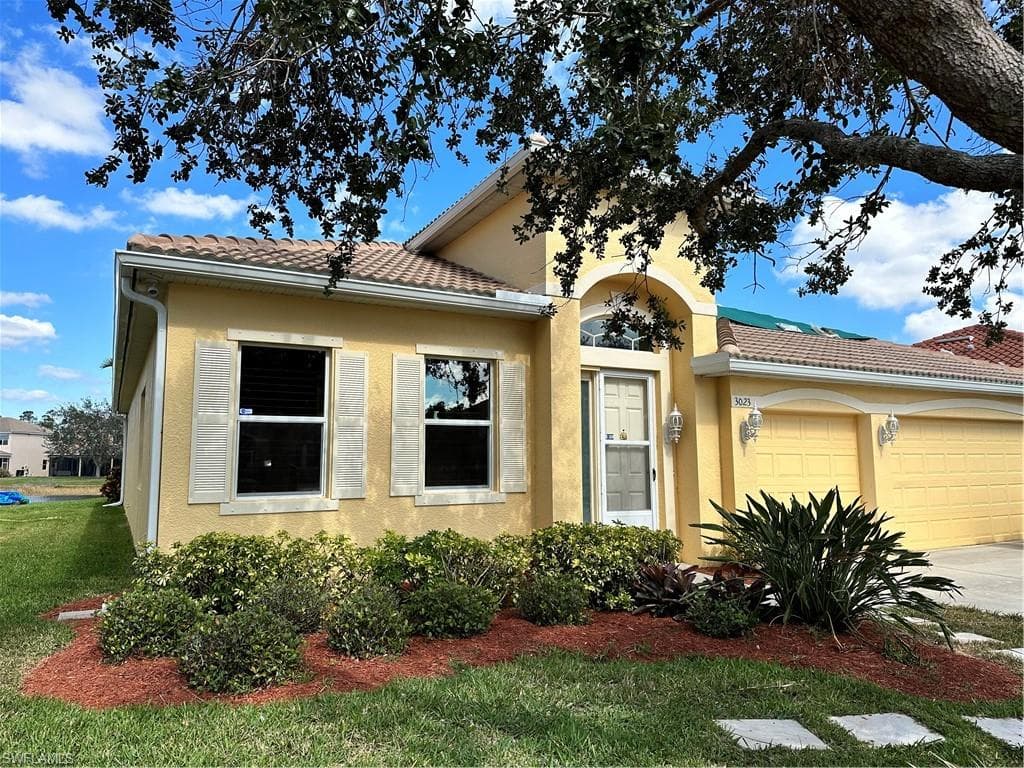 3023 Lake Manatee CT CAPE CORAL, FL 33909