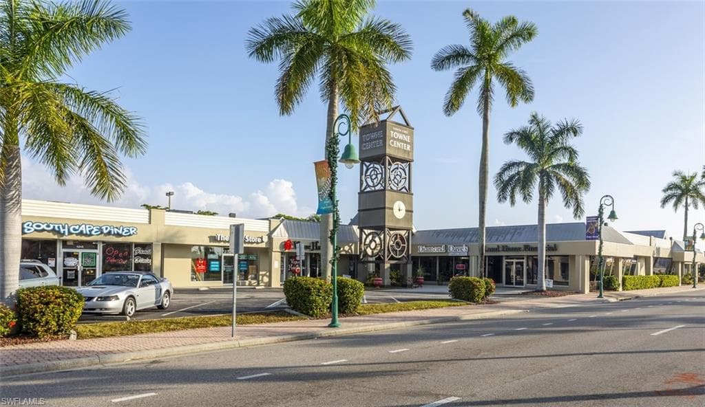1201-1317 Cape Coral PKWY E CAPE CORAL, FL 33904