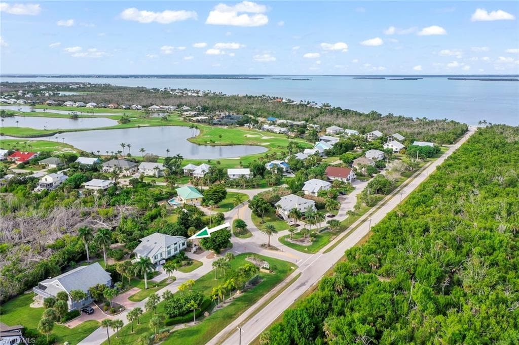 984 Greenwood CT S SANIBEL, FL 33957