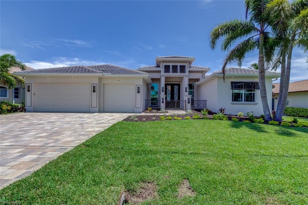 814 SW 56th ST CAPE CORAL, FL 33914