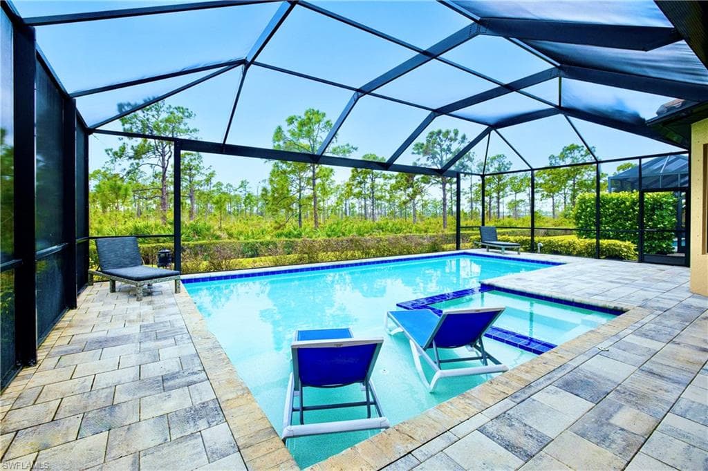 19717 Estero Pointe LN FORT MYERS, FL 33908