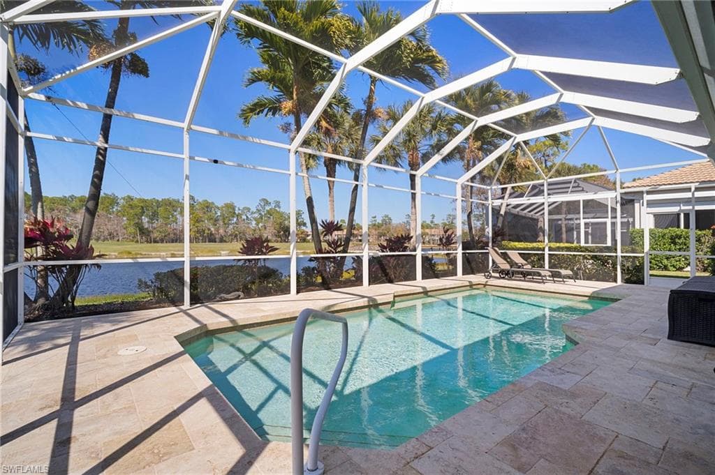 8302 Danbury BLVD NAPLES, FL 34120