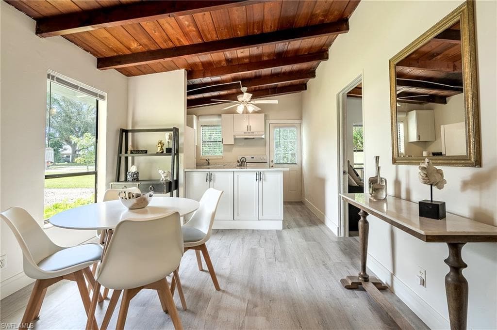 1139 Frank Whiteman BLVD NAPLES, FL 34103