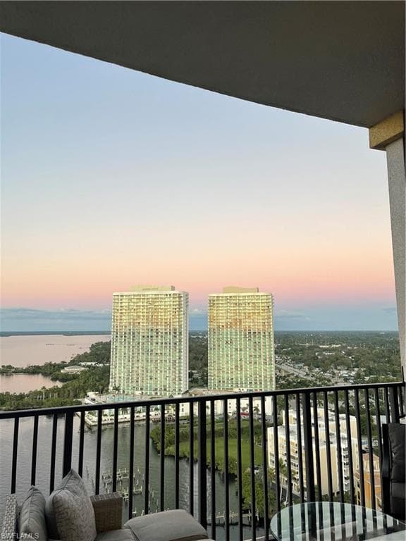 2797 1st ST 2105 FORT MYERS, FL 33916