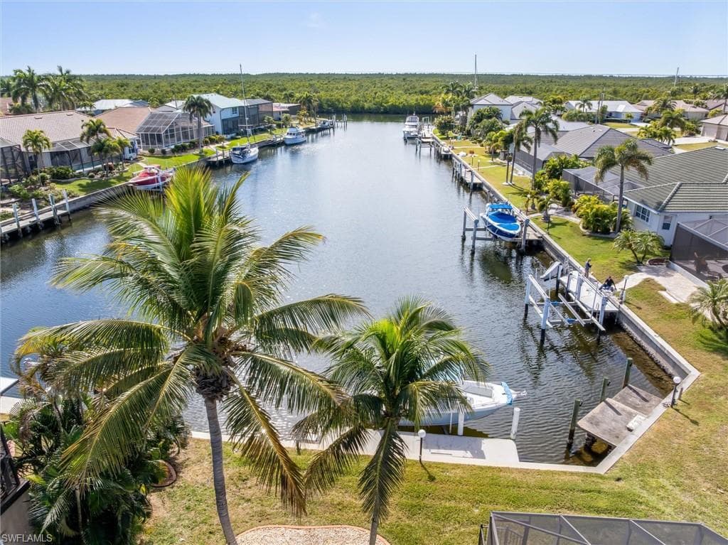 2137 Ryan BLVD PUNTA GORDA, FL 33950
