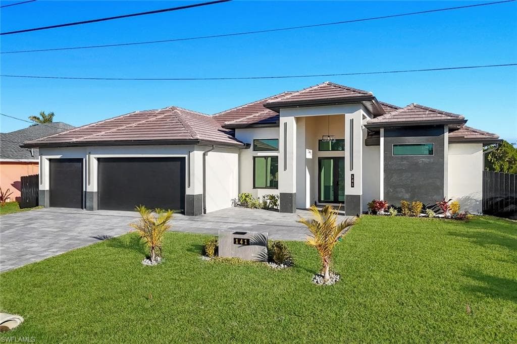 141 21ST ST CAPE CORAL, FL 33990