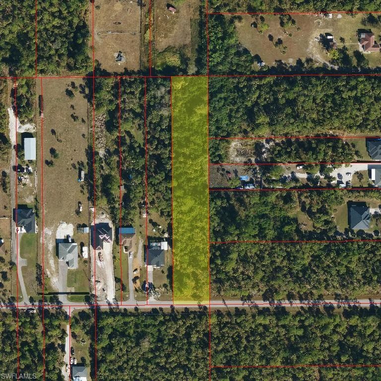 40 AVE SE NAPLES, FL 34117