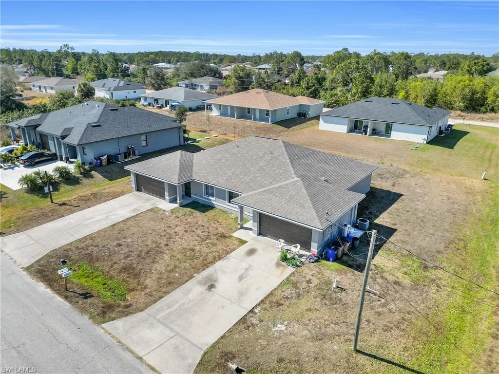 2400/2402 Paul AVE S LEHIGH ACRES, FL 33973
