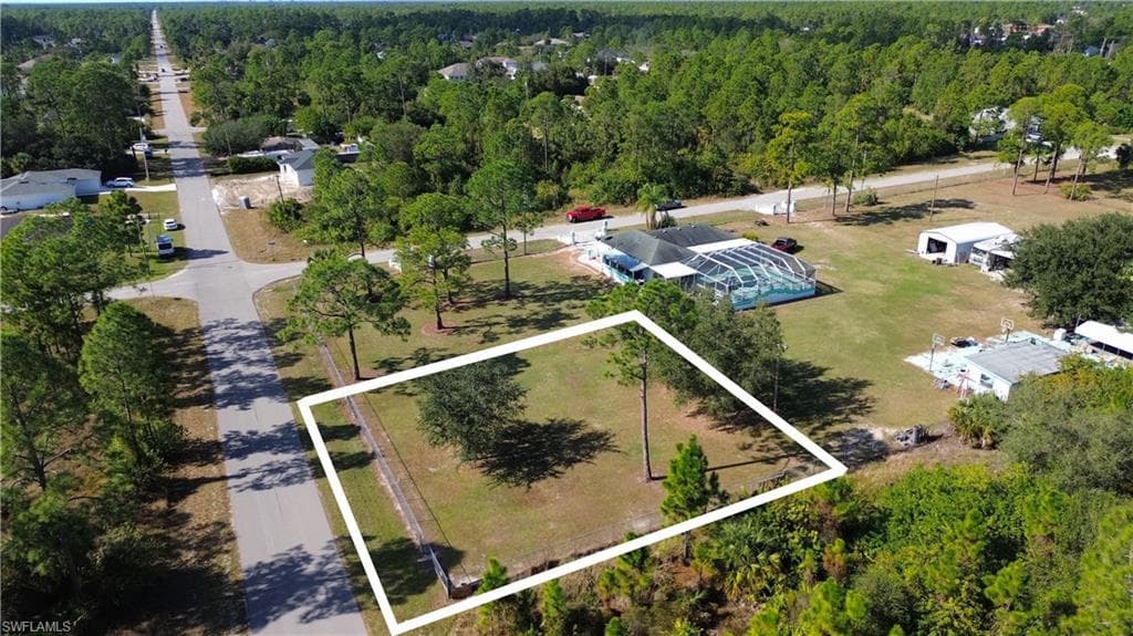 203 E 9th ST LEHIGH ACRES, FL 33972