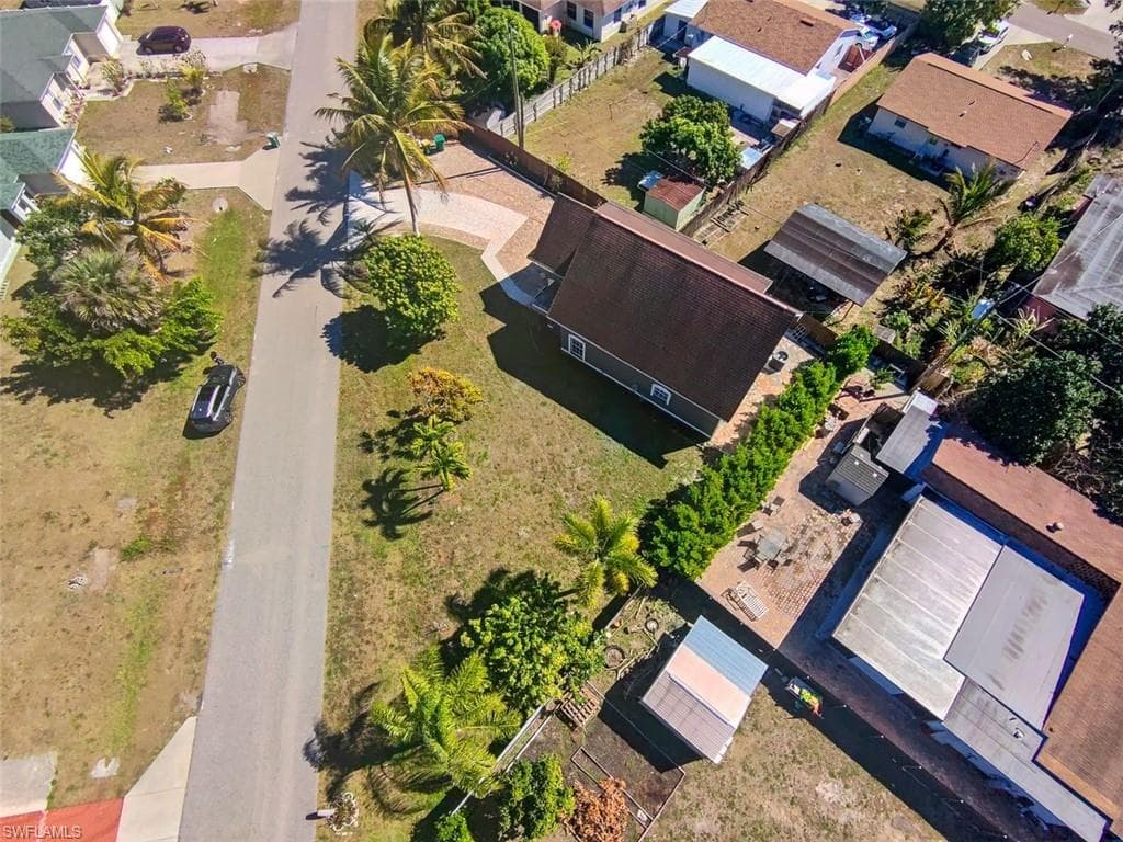 5248 Confederate DR NAPLES, FL 34113