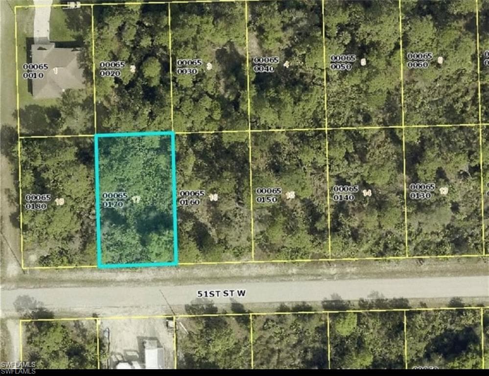 3314 51st ST W LEHIGH ACRES, FL 33971