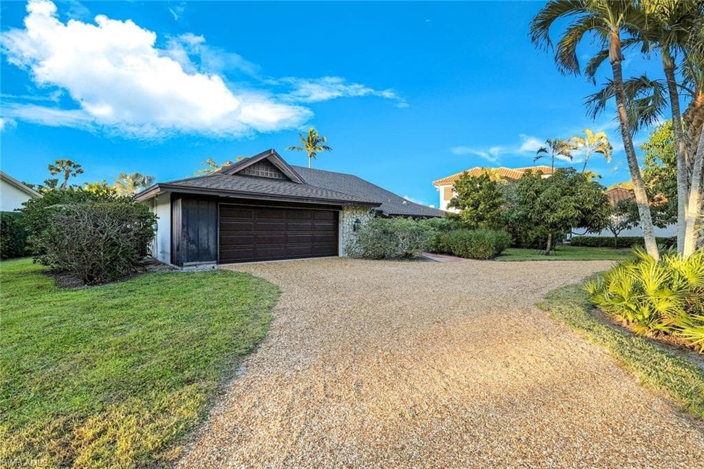 700 Bald Eagle DR 37 NAPLES, FL 34105
