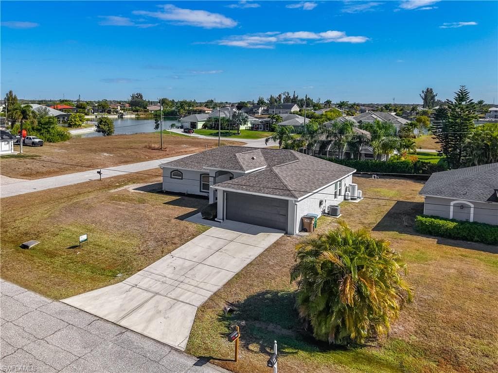 1723 NE 2nd PL CAPE CORAL, FL 33909