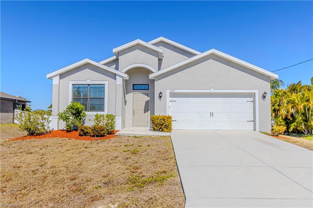 2223 21st TER CAPE CORAL, FL 33991