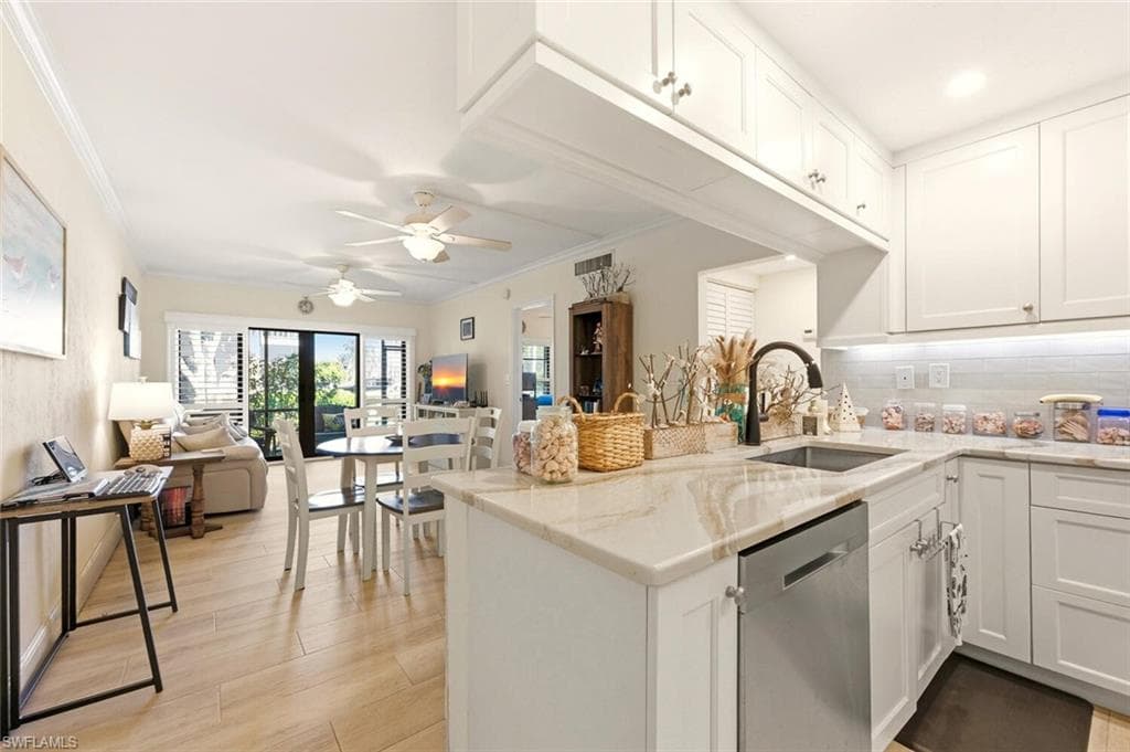 17 Collier BLVD 5-107 MARCO ISLAND, FL 34145