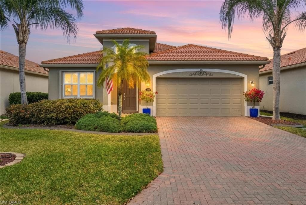 21699 Belvedere LN ESTERO, FL 33928
