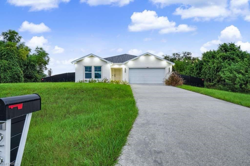 2620 5 AVE CAPE CORAL, FL 33909