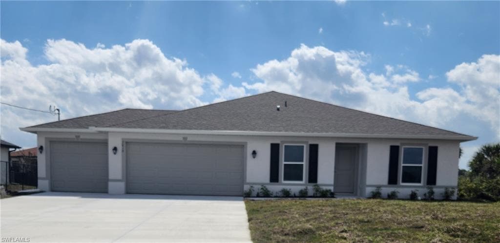 3019 27th ST SW LEHIGH ACRES, FL 33976
