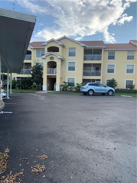 4710 Saint Croix LN 238 NAPLES, FL 34109