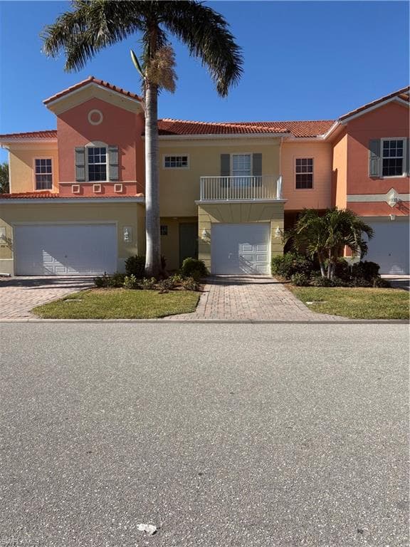 9790 Healthpark CIR 102 FORT MYERS, FL 33908