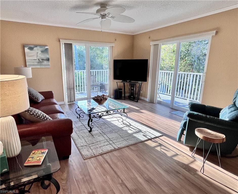 256 Palm DR 6 NAPLES, FL 34112