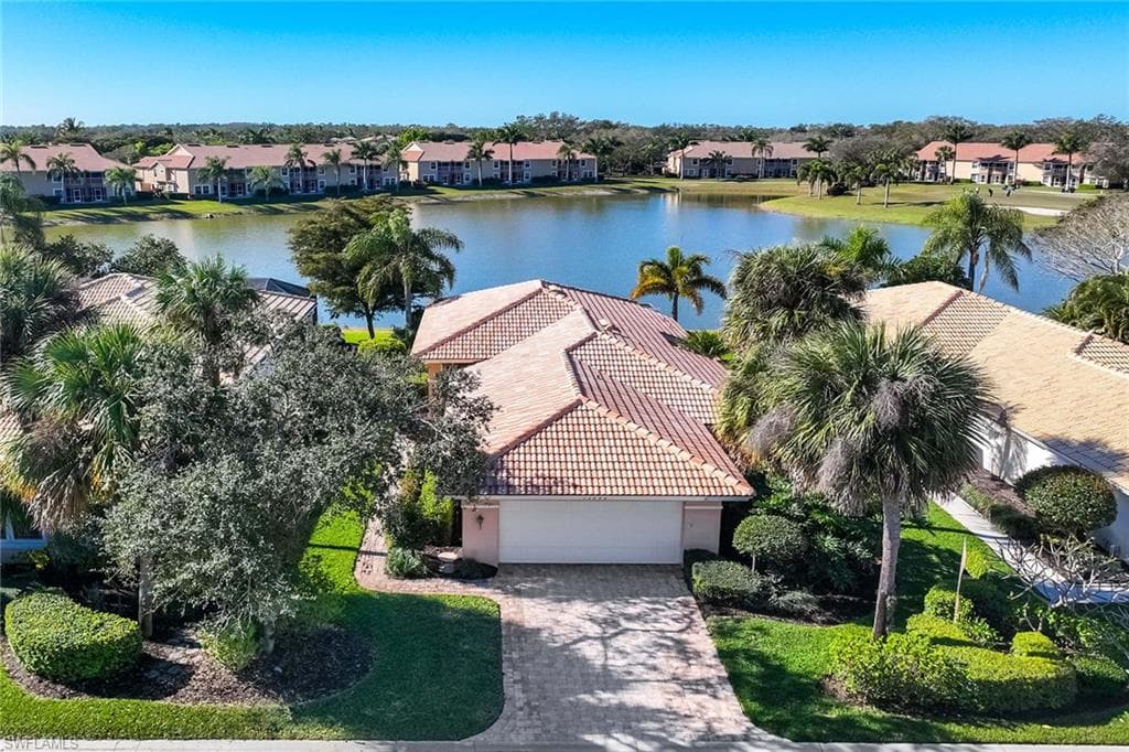 13090 Southampton DR BONITA SPRINGS, FL 34135