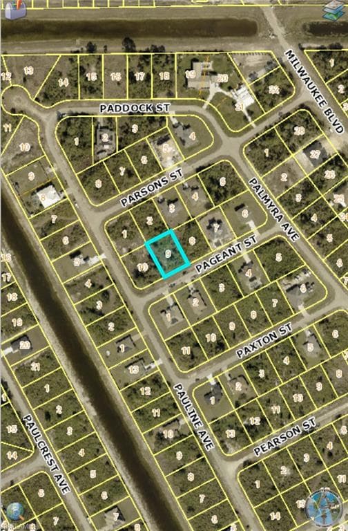 211 Pageant ST LEHIGH ACRES, FL 33974