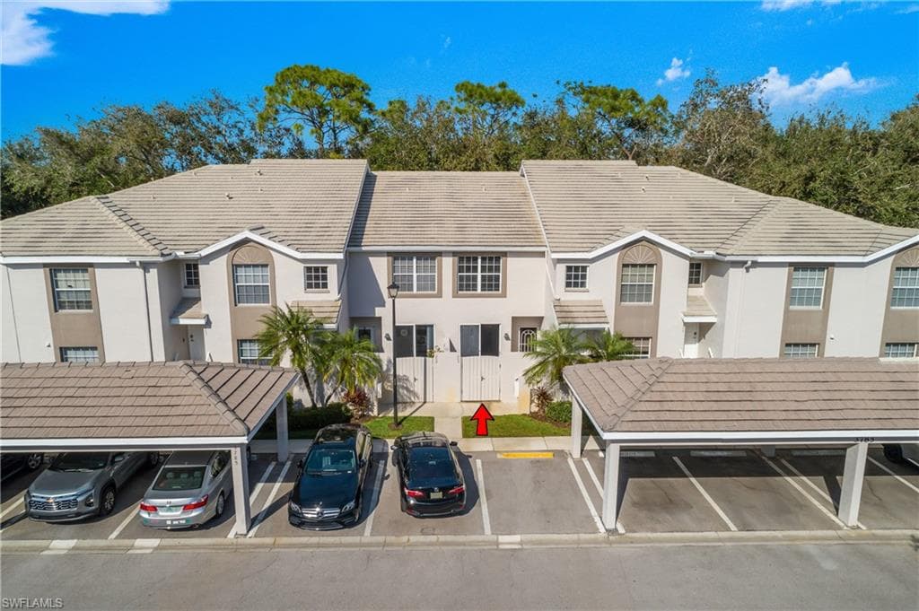 3785 Fieldstone BLVD 203 NAPLES, FL 34109