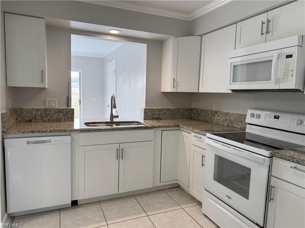 4402-4404 Santa Barbara BLVD CAPE CORAL, FL 33914