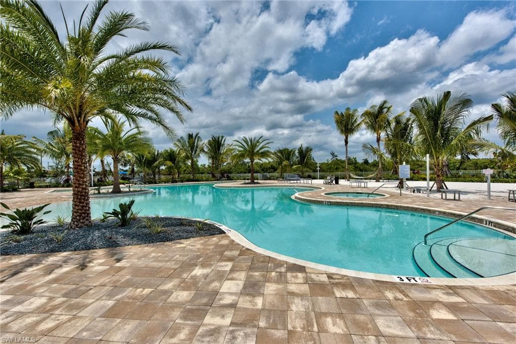 16776 Seasons Coast DR BONITA SPRINGS, FL 34135