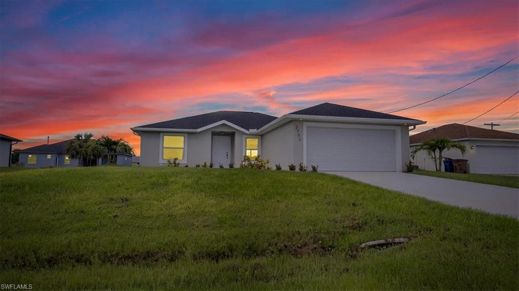 2702 46th ST SW LEHIGH ACRES, FL 33976