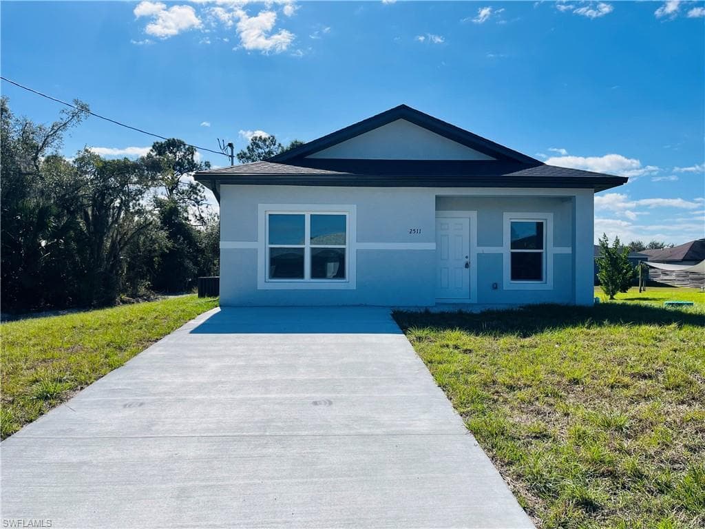 2511 53rd ST SW LEHIGH ACRES, FL 33976