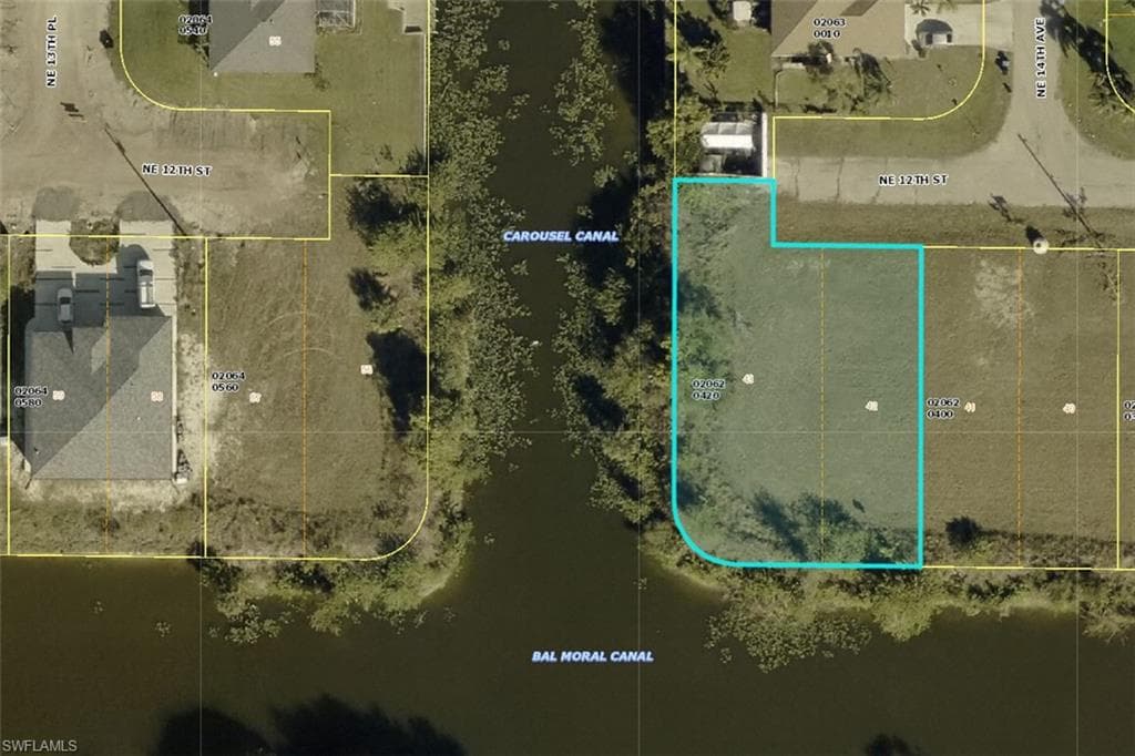 1328 NE 12th ST CAPE CORAL, FL 33909