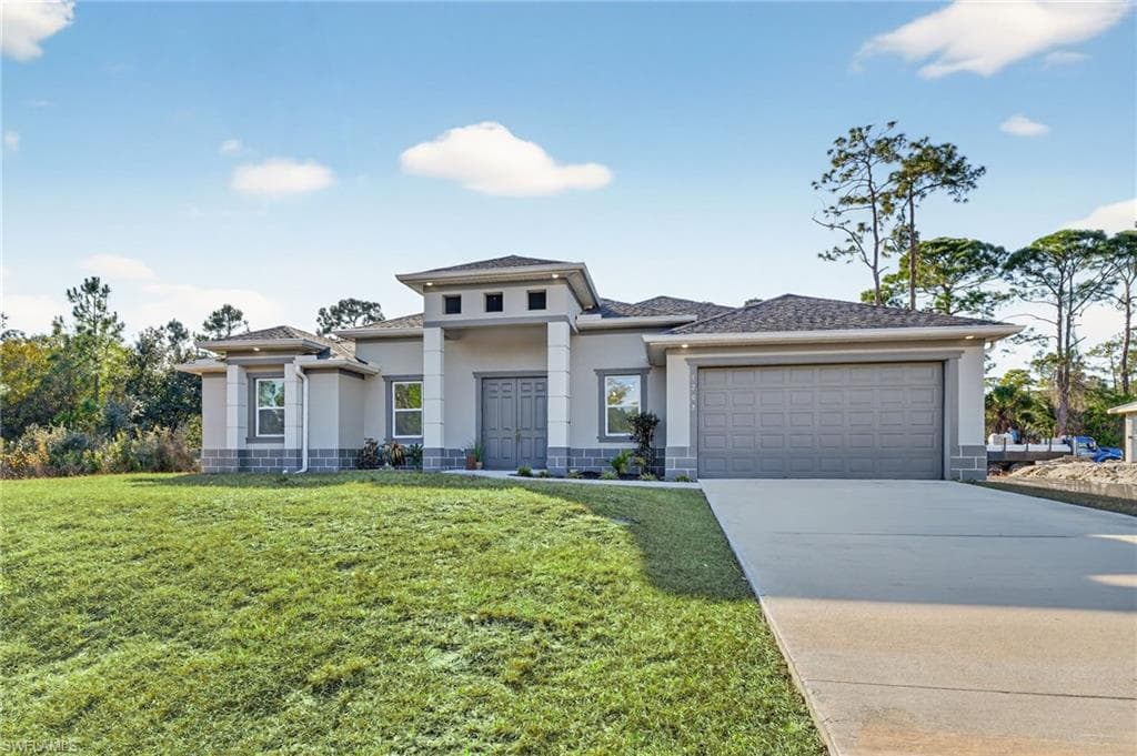 1207 Sheldon AVE LEHIGH ACRES, FL 33972