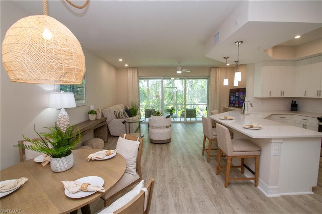 268 Indies Dr 102 NAPLES, FL 34114