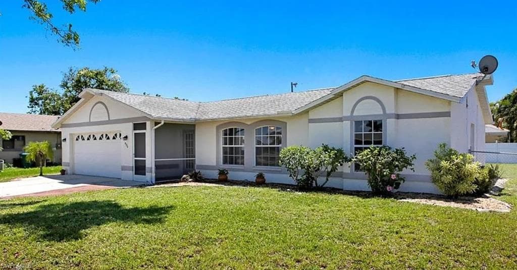 4136 SW 9th PL CAPE CORAL, FL 33914