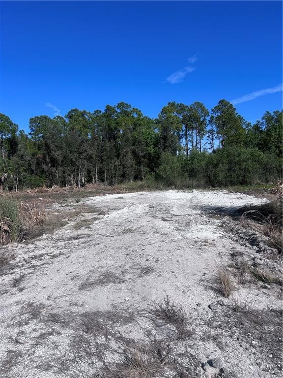 2702 26th ST W LEHIGH ACRES, FL 33971
