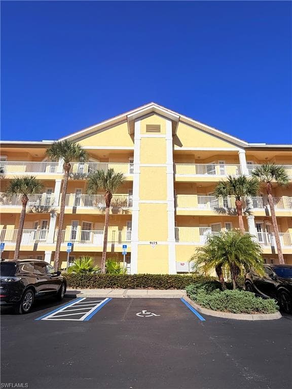9175 Celeste DR 2 NAPLES, FL 34113
