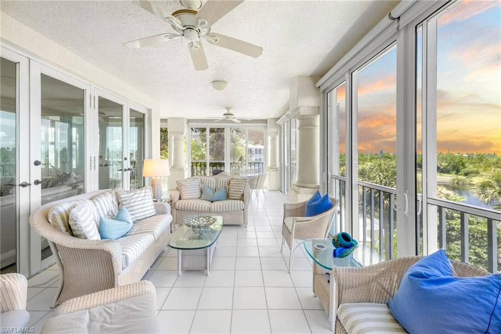 2675 Wulfert RD 5 SANIBEL, FL 33957