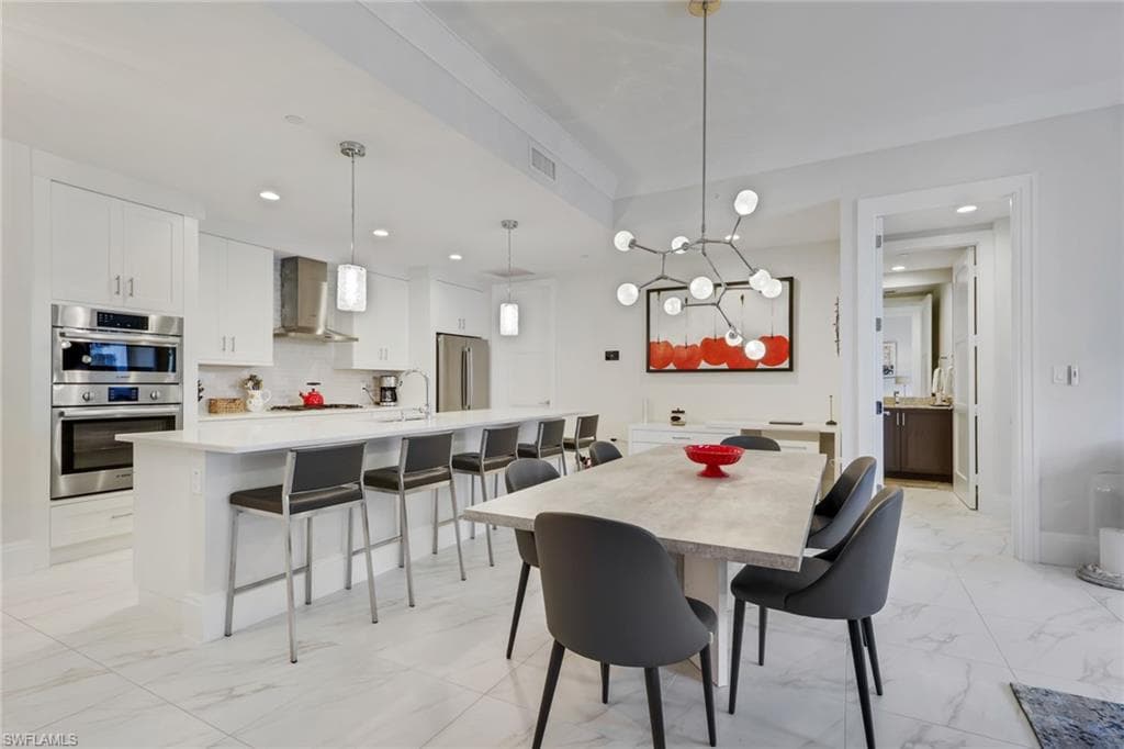 1135 3rd AVE S 403 NAPLES, FL 34102