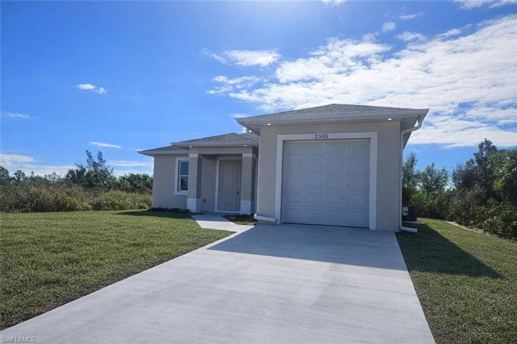 2505 15th ST W LEHIGH ACRES, FL 33971