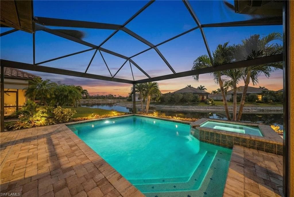 9114 Trivoli TER NAPLES, FL 34119